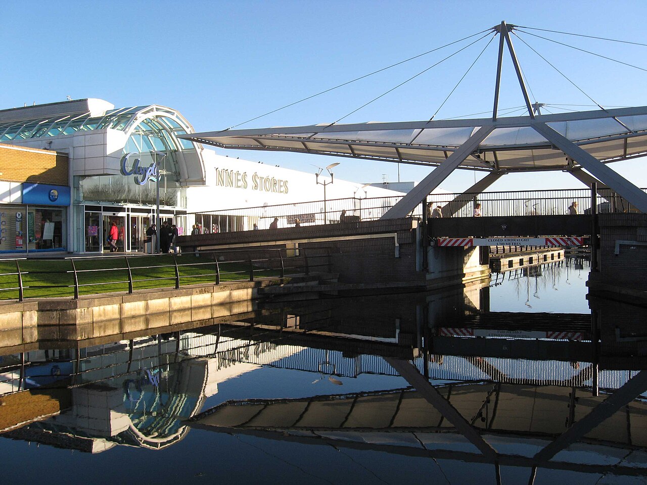 Illustrative view of Clyde Shopping Centre, Clydebank — area imagery for the Asda Clydebank historic transaction